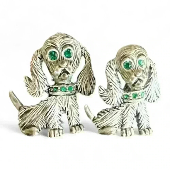Vintage Gerry’s gray enamel mom & pup dog emerald green rhinestone brooch pin - Picture 1 of 4